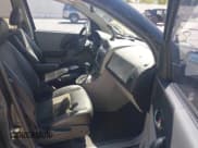 ✅ 2005 Saturn VUE • VIN: 5GZCZ53485S863685 • Lot: 43287181. Wystawiony na IAAI z przebiegiem 99 759 mil. Bezpłatny archiwum sprzedaży aukcyjnych z USA i szczegółowy raport historii pojazdu na DreamBid. Zdjęcie 5.