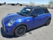 ✅ 2021 MINI Convertible Cooper • VIN: WMWWJ3C06M3N02193 • Лот: 57446765. Опубликован ранее на Copart с пробегом 72 956 миль. Бесплатный доступ к архиву аукционных продаж из США и подробный отчёт об истории автомобиля на DreamBid. Изображение 1.