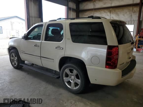 2009 Chevrolet Tahoe LTZ с VIN 1GNFK33219R292342, выставлен на аукционе Copart как лот 54492734 с пробегом 237 069 миль миль и Чистый • Clean title. История ставок и продаж доступна на DreamBid. Изображение 2.