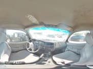 ✅ 2001 Toyota Tacoma PreRunner • VIN: 5TESN92N61Z860803 • Lot: 66685715. Wystawiony na Copart z przebiegiem 235 942 mil. Bezpłatny archiwum sprzedaży aukcyjnych z USA i szczegółowy raport historii pojazdu na DreamBid. Zdjęcie 14.