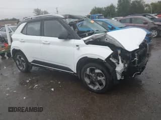 ✅ 2022 Hyundai Venue SEL • VIN: KMHRC8A3XNU139361 • Lot: 43370989. Listed on IAAI with 140,835 mi. Free auction sales archive from the USA and detailed vehicle history report at DreamBid. Image 1.