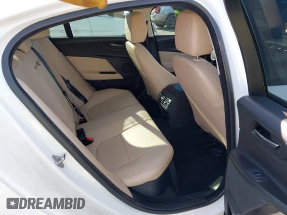 ✅ 2017 Jaguar XE • VIN: SAJAJ4BN6HA970508 • Lot: 41359996. Listed on IAAI with 115,693 mi. Free auction sales archive from the USA and detailed vehicle history report at DreamBid. Image 8.