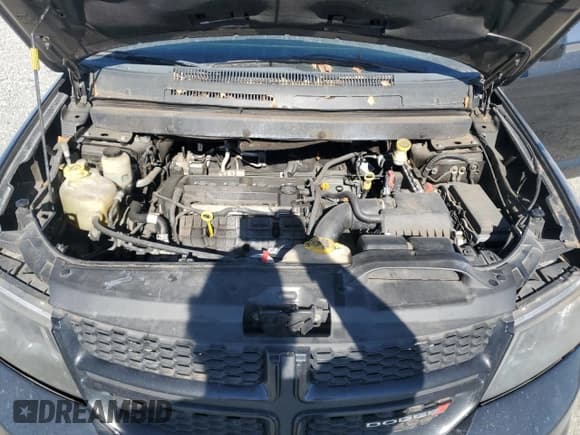 ✅ 2017 Dodge Journey SXT • VIN: 3C4PDCBB1HT545819 • Лот: 93101435. Опубликован ранее на Copart с пробегом 197 267 миль. Бесплатный доступ к архиву аукционных продаж из США и подробный отчёт об истории автомобиля на DreamBid. Изображение 11.