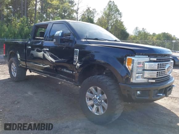 ✅ 2017 Ford F-250 Lariat • VIN: 1FT7W2BT7HEF11106 • Lot: 43512207. Wystawiony na IAAI z przebiegiem 169 441 mil. Bezpłatny archiwum sprzedaży aukcyjnych z USA i szczegółowy raport historii pojazdu na DreamBid. Zdjęcie 1.