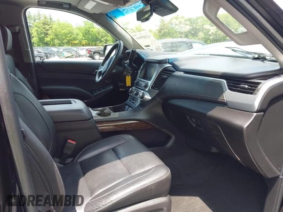 ✅ 2017 Chevrolet Tahoe LT • VIN: 1GNSKBKC9HR352109 • Lot: 42409091. Listed on IAAI with 88,981 mi. Free auction sales archive from the USA and detailed vehicle history report at DreamBid. Image 5.