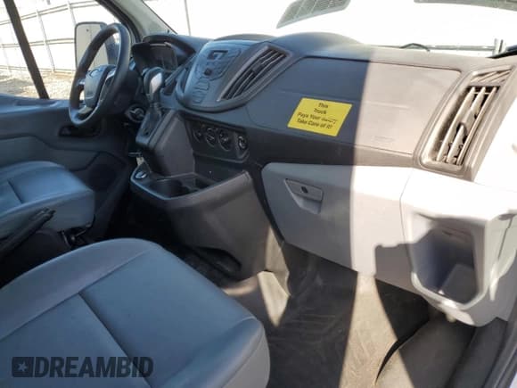 ✅ 2019 Ford Transit • VIN: 1FDRS9ZM8KKB46743 • Лот: 47458835. Опубликован ранее на Copart с пробегом 287 798 миль. Бесплатный доступ к архиву аукционных продаж из США и подробный отчёт об истории автомобиля на DreamBid. Изображение 8.