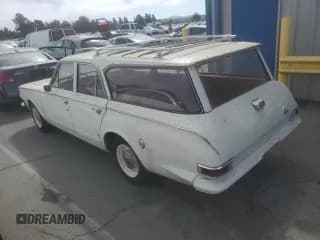 ✅ 1963 Plymouth Valiant • VIN: 1735145233 • Lot: 62147664. Wystawiony na Copart z przebiegiem 45 228 mil. Bezpłatny archiwum sprzedaży aukcyjnych z USA i szczegółowy raport historii pojazdu na DreamBid. Zdjęcie 2.