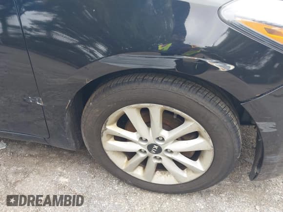 ✅ 2017 Kia Forte LX • VIN: 3KPFL4A7XHE119729 • Lot: 43105299. Wystawiony na IAAI z przebiegiem 102 639 mil. Bezpłatny archiwum sprzedaży aukcyjnych z USA i szczegółowy raport historii pojazdu na DreamBid. Zdjęcie 13.