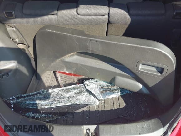 ✅ 2013 Honda Fit Sport • VIN: JHMGE8H50DC019472 • Лот: 43796220. Опубликован ранее на IAAI с пробегом 67 751 миль. Бесплатный доступ к архиву аукционных продаж из США и подробный отчёт об истории автомобиля на DreamBid. Изображение 12.