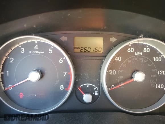 ✅ 2010 Hyundai Accent GLS • VIN: KMHCN4AC3AU415415 • Lot: 47850475. Listed on Copart with 260,160 mi. Free auction sales archive from the USA and detailed vehicle history report at DreamBid. Image 9.