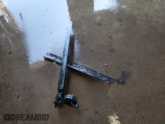 ✅ 2019 Jeep Cherokee Limited • VIN: 1C4PJMDX3KD133468 • Lot: 56223385. Listed on Copart with 108,215 mi. Free auction sales archive from the USA and detailed vehicle history report at DreamBid. Image 13.