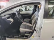 ✅ 2025 Toyota Corolla Hybrid LE • VIN: JTDBDMHE6S3019738 • Лот: 71802545. Опубликован ранее на Copart с пробегом 3 135 миль. Бесплатный доступ к архиву аукционных продаж из США и подробный отчёт об истории автомобиля на DreamBid. Изображение 12.