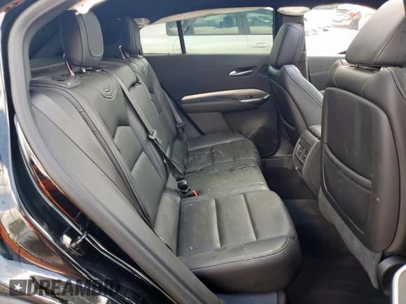 ✅ 2019 Cadillac XT4 FWD Premium Luxury • VIN: 1GYFZCR42KF162018 • Lot: 67943105. Wystawiony na Copart z przebiegiem 34 290 mil. Bezpłatny archiwum sprzedaży aukcyjnych z USA i szczegółowy raport historii pojazdu na DreamBid. Zdjęcie 10.