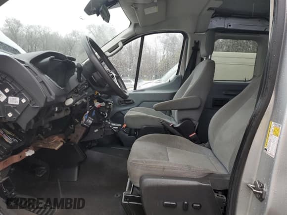 ✅ 2016 Ford Transit XL • VIN: 1FBZX2ZG8GKB05385 • Лот: 44406105. Опубликован ранее на Copart с пробегом Не указан. Бесплатный доступ к архиву аукционных продаж из США и подробный отчёт об истории автомобиля на DreamBid. Изображение 7.