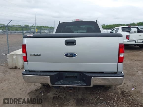 ✅ 2008 Ford F-150 XLT • VIN: 1FTPX14V48FB32449 • Lot: 42345105. Listed on IAAI with 167,793 mi. Free auction sales archive from the USA and detailed vehicle history report at DreamBid. Image 17.