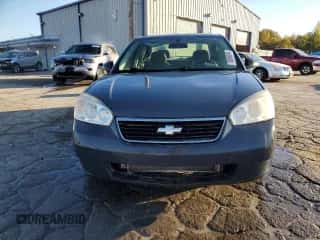 2007 Chevrolet Malibu LS z VIN 1G1ZS57N27F126943, wystawiony jako Copart lot #76556384 z przebiegiem 201 399 mil mil oraz Szkoda całkowita • Salvage title. Historia ofert i sprzedaży dostępna na DreamBid. Obrazek 5.