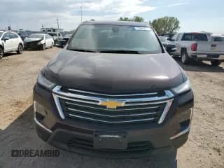 ✅ 2022 Chevrolet Traverse LT Cloth • VIN: 1GNEVGKW1NJ172032 • Lot: 71924474. Wystawiony na Copart z przebiegiem 29 272 mil. Bezpłatny archiwum sprzedaży aukcyjnych z USA i szczegółowy raport historii pojazdu na DreamBid. Zdjęcie 5.