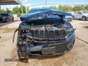 ✅ 2025 Jeep Grand Cherokee Altitude • VIN: 1C4RJHAG9S8657401 • Lot: 85341115. Listed on Copart with 22,179 mi. Free auction sales archive from the USA and detailed vehicle history report at DreamBid. Image 5.