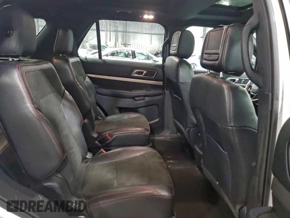 ✅ 2018 Ford Explorer XLT • VIN: 1FM5K8D87JGC41508 • Лот: 95954635. Опубликован ранее на Copart с пробегом 102 996 миль. Бесплатный доступ к архиву аукционных продаж из США и подробный отчёт об истории автомобиля на DreamBid. Изображение 11.