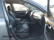 ✅ 2014 Kia Sorento EX • VIN: 5XYKUDA78EG544425 • Lot: 43697704. Listed on IAAI with 125,981 mi. Free auction sales archive from the USA and detailed vehicle history report at DreamBid. Image 5.