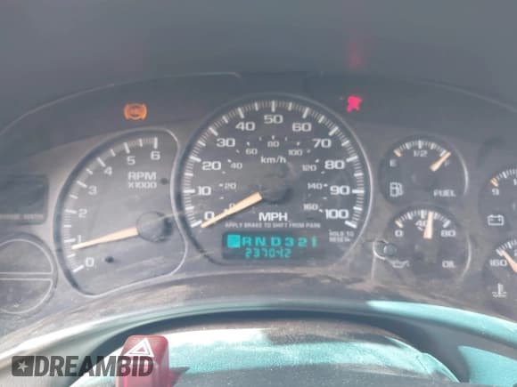✅ 2002 Chevrolet Suburban LS • VIN: 3GNEC16Z62G329185 • Лот: 42407727. Опубликован ранее на IAAI с пробегом 237 042 миль. Бесплатный доступ к архиву аукционных продаж из США и подробный отчёт об истории автомобиля на DreamBid. Изображение 7.