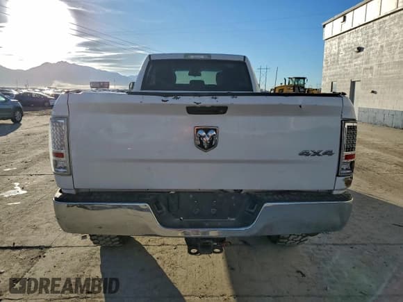 ✅ 2014 Ram 2500 Tradesman • VIN: 3C6TR5HT1EG236990 • Lot: 96039225. Listed on Copart with 334,523 mi. Free auction sales archive from the USA and detailed vehicle history report at DreamBid. Image 6.
