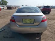 ✅ 2010 Honda Civic • VIN: 2HGFG1B24AH524597 • Lot: 43241874. Listed on IAAI with 181,621 mi. Free auction sales archive from the USA and detailed vehicle history report at DreamBid. Image 16.