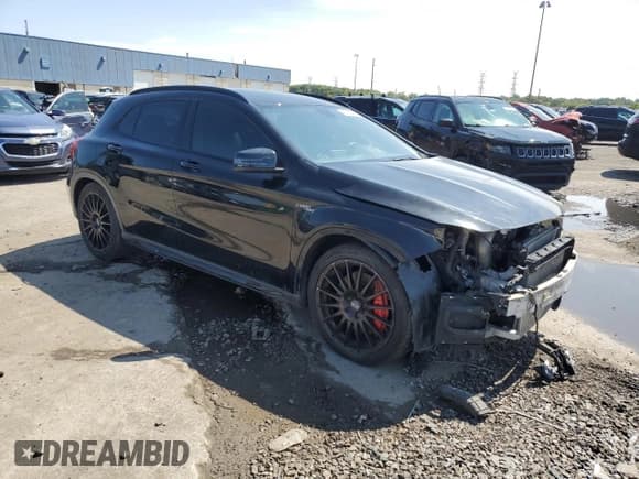 ✅ 2015 Mercedes-Benz GLA 45 AMG • VIN: WDDTG5CBXFJ054384 • Лот: 71795445. Опубликован ранее на Copart с пробегом 108 729 миль. Бесплатный доступ к архиву аукционных продаж из США и подробный отчёт об истории автомобиля на DreamBid. Изображение 4.