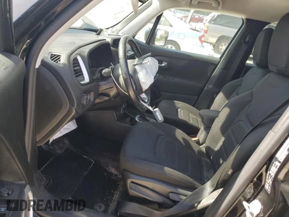 ✅ 2018 Jeep Renegade Latitude • VIN: ZACCJBBB7JPH83866 • Lot: 93374465. Wystawiony na Copart z przebiegiem 116 755 mil. Bezpłatny archiwum sprzedaży aukcyjnych z USA i szczegółowy raport historii pojazdu na DreamBid. Zdjęcie 7.