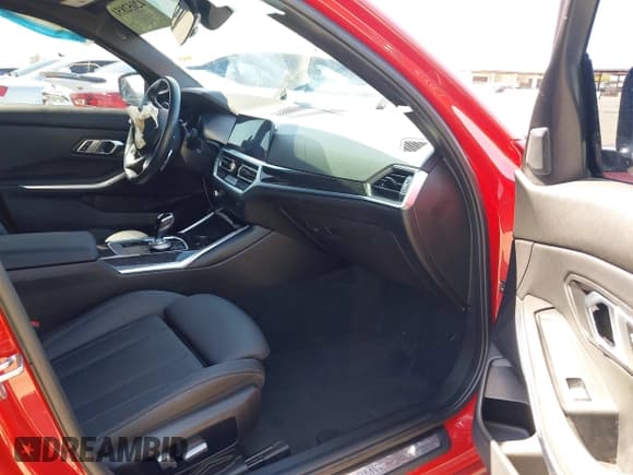 ✅ 2022 BMW 3 Series 330i • VIN: 3MW5R1J09N8C52274 • Лот: 42052851. Опубликован ранее на IAAI с пробегом 30 897 миль. Бесплатный доступ к архиву аукционных продаж из США и подробный отчёт об истории автомобиля на DreamBid. Изображение 5.