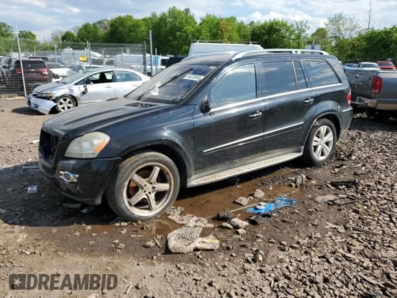 ✅ 2009 Mercedes-Benz GL 550 • VIN: 4JGBF86E49A501002 • Lot: 56225565. Listed on Copart with 168,098 mi. Free auction sales archive from the USA and detailed vehicle history report at DreamBid. Image 1.