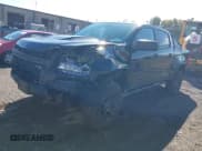 ✅ 2022 Chevrolet Colorado 4WD ZR2 • VIN: 1GCGTEEN4N1101356 • Лот: 43406311. Опубликован ранее на IAAI с пробегом 27 514 миль. Бесплатный доступ к архиву аукционных продаж из США и подробный отчёт об истории автомобиля на DreamBid. Изображение 2.