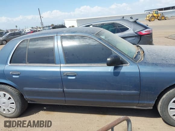 ✅ 2008 Ford Police Interceptor • VIN: 2FAFP71V28X171604 • Lot: 42651526. Listed on IAAI with Not provided. Free auction sales archive from the USA and detailed vehicle history report at DreamBid. Image 13.