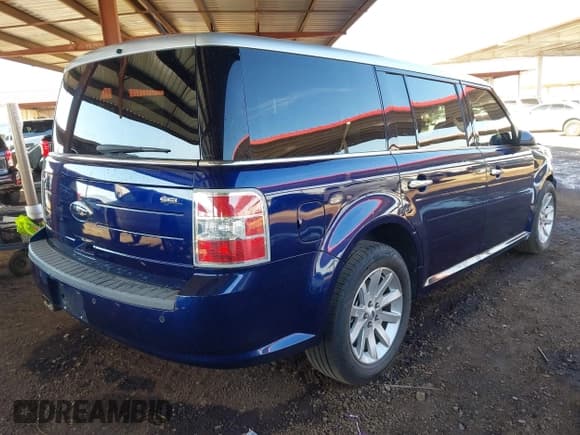 ✅ 2011 Ford Flex SEL • VIN: 2FMGK5CC6BBD00859 • Lot: 43712331. Wystawiony na IAAI z przebiegiem 69 993 mil. Bezpłatny archiwum sprzedaży aukcyjnych z USA i szczegółowy raport historii pojazdu na DreamBid. Zdjęcie 21.