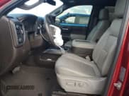 ✅ 2019 Chevrolet Silverado 1500 LTZ • VIN: 1GCUYGED4KZ197414 • Lot: 85502505. Wystawiony na Copart z przebiegiem 137 926 mil. Bezpłatny archiwum sprzedaży aukcyjnych z USA i szczegółowy raport historii pojazdu na DreamBid. Zdjęcie 7.