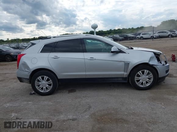 ✅ 2016 Cadillac SRX Luxury Collection • VIN: 3GYFNBE37GS578796 • Лот: 43142813. Опубликован ранее на IAAI с пробегом 75 462 миль. Бесплатный доступ к архиву аукционных продаж из США и подробный отчёт об истории автомобиля на DreamBid. Изображение 13.