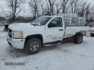 ✅ 2007 Chevrolet Silverado 2500HD 1LT • VIN: 1GCHC24K67E534974 • Лот: 45898285. Опубликован ранее на Copart с пробегом 299 419 миль. Бесплатный доступ к архиву аукционных продаж из США и подробный отчёт об истории автомобиля на DreamBid. Изображение 1.