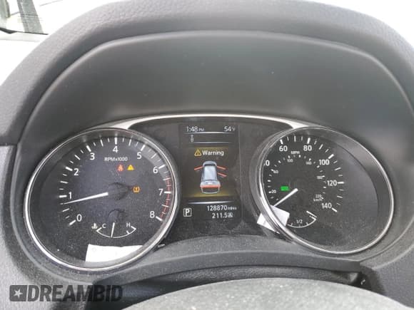 ✅ 2015 Nissan Rogue SL • VIN: 5N1AT2MV7FC784287 • Lot: 90625445. Wystawiony na Copart z przebiegiem 128 870 mil. Bezpłatny archiwum sprzedaży aukcyjnych z USA i szczegółowy raport historii pojazdu na DreamBid. Zdjęcie 9.