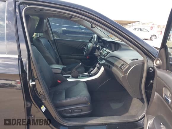 ✅ 2014 Honda Accord EX-L • VIN: 1HGCR3F8XEA018350 • Lot: 43464596. Wystawiony na IAAI z przebiegiem 119 263 mil. Bezpłatny archiwum sprzedaży aukcyjnych z USA i szczegółowy raport historii pojazdu na DreamBid. Zdjęcie 5.