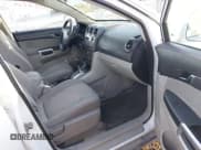 ✅ 2009 Saturn VUE XE • VIN: 3GSDL43N69S558419 • Lot: 41308272. Listed on IAAI with 181,678 mi. Free auction sales archive from the USA and detailed vehicle history report at DreamBid. Image 5.