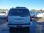 ✅ 2013 Chevrolet Tahoe LT • VIN: 1GNSCBE03DR355127 • Lot: 43810176. Wystawiony na IAAI z przebiegiem 300 542 mil. Bezpłatny archiwum sprzedaży aukcyjnych z USA i szczegółowy raport historii pojazdu na DreamBid. Zdjęcie 16.