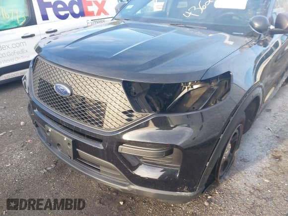 ✅ 2022 Ford Police Interceptor Utility • VIN: 1FM5K8AB0NGA27210 • Lot: 43629043. Listed on IAAI with 41,249 mi. Free auction sales archive from the USA and detailed vehicle history report at DreamBid. Image 6.