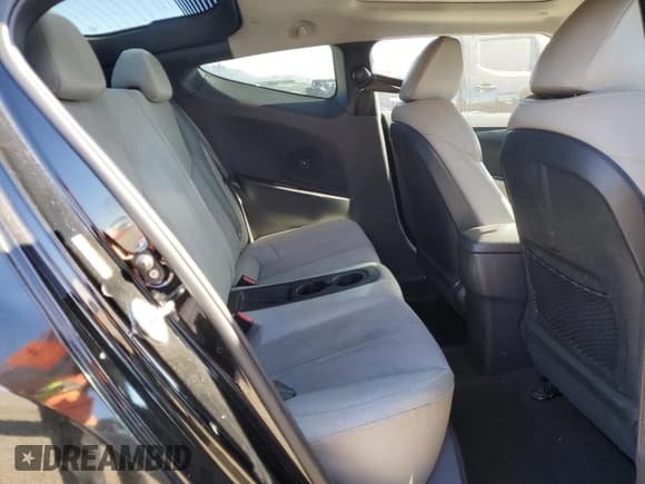 ✅ 2012 Hyundai Veloster w/Gray Int • VIN: KMHTC6AD9CU026260 • Lot: 87858115. Wystawiony na Copart z przebiegiem 89 939 mil. Bezpłatny archiwum sprzedaży aukcyjnych z USA i szczegółowy raport historii pojazdu na DreamBid. Zdjęcie 10.