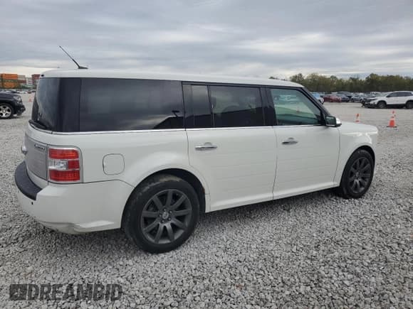 ✅ 2010 Ford Flex Limited • VIN: 2FMGK5DCXABB13184 • Lot: 84982055. Listed on Copart with 179,049 mi. Free auction sales archive from the USA and detailed vehicle history report at DreamBid. Image 3.