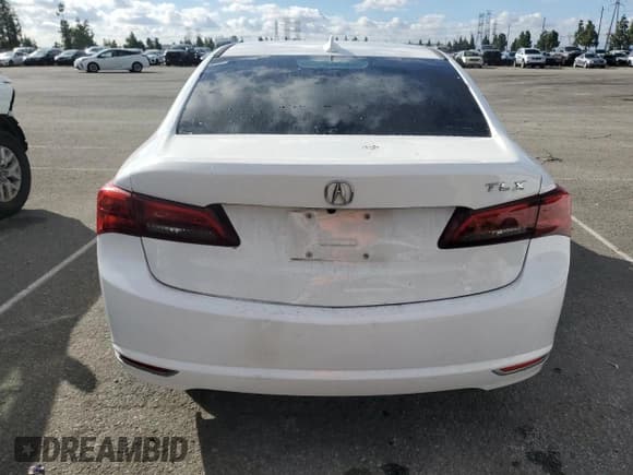 ✅ 2015 Acura TLX • VIN: 19UUB1F39FA027740 • Lot: 85765315. Listed on Copart with 67,909 mi. Free auction sales archive from the USA and detailed vehicle history report at DreamBid. Image 6.