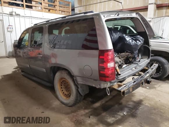 ✅ 2007 Chevrolet Suburban LTZ • VIN: 1GNFK16317J329927 • Lot: 92053575. Listed on Copart with Not provided. Free auction sales archive from the USA and detailed vehicle history report at DreamBid. Image 2.
