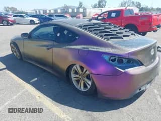 ✅ 2010 Hyundai Genesis Coupe Grand Touring • VIN: KMHHU6KH9AU012845 • Lot: 41828440. Wystawiony na IAAI z przebiegiem 177 135 mil. Bezpłatny archiwum sprzedaży aukcyjnych z USA i szczegółowy raport historii pojazdu na DreamBid. Zdjęcie 3.