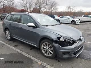 ✅ 2019 Volkswagen Golf S • VIN: 3VWH17AU8KM504643 • Lot: 43649874. Wystawiony na IAAI z przebiegiem 62 727 mil. Bezpłatny archiwum sprzedaży aukcyjnych z USA i szczegółowy raport historii pojazdu na DreamBid. Zdjęcie 1.