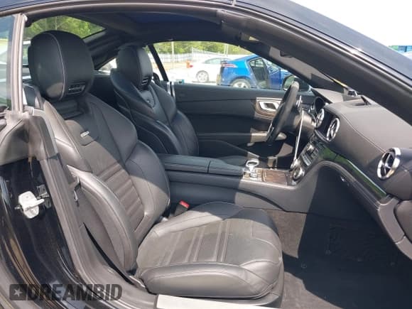 ✅ 2014 Mercedes-Benz SL 63 AMG • VIN: WDDJK7EA3EF029818 • Lot: 42123474. Listed on IAAI with 36,772 mi. Free auction sales archive from the USA and detailed vehicle history report at DreamBid. Image 8.