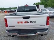 ✅ 2025 Ram 1500 Big Horn • VIN: 1C6SRFFP0SN562192 • Лот: 42292711. Опубликован ранее на IAAI с пробегом 25 511 миль. Бесплатный доступ к архиву аукционных продаж из США и подробный отчёт об истории автомобиля на DreamBid. Изображение 16.